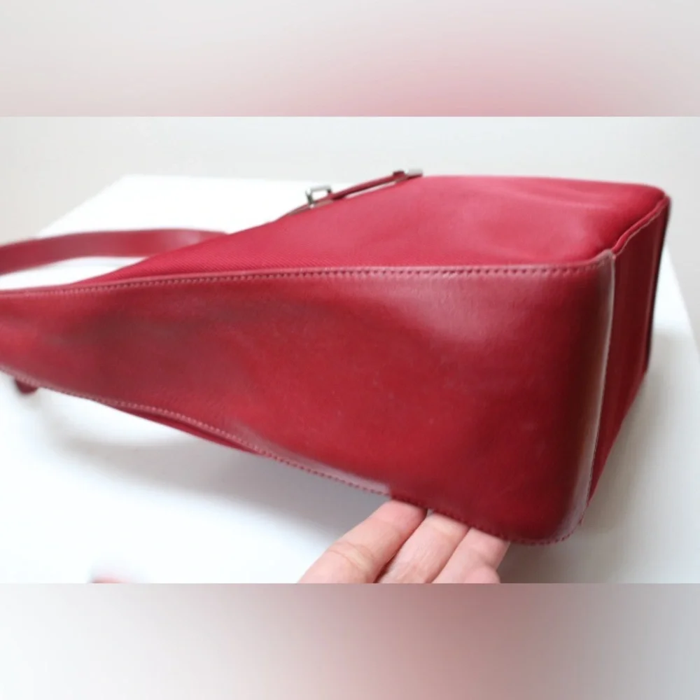 Vintage Etienne Aigner Y2K hobo bag